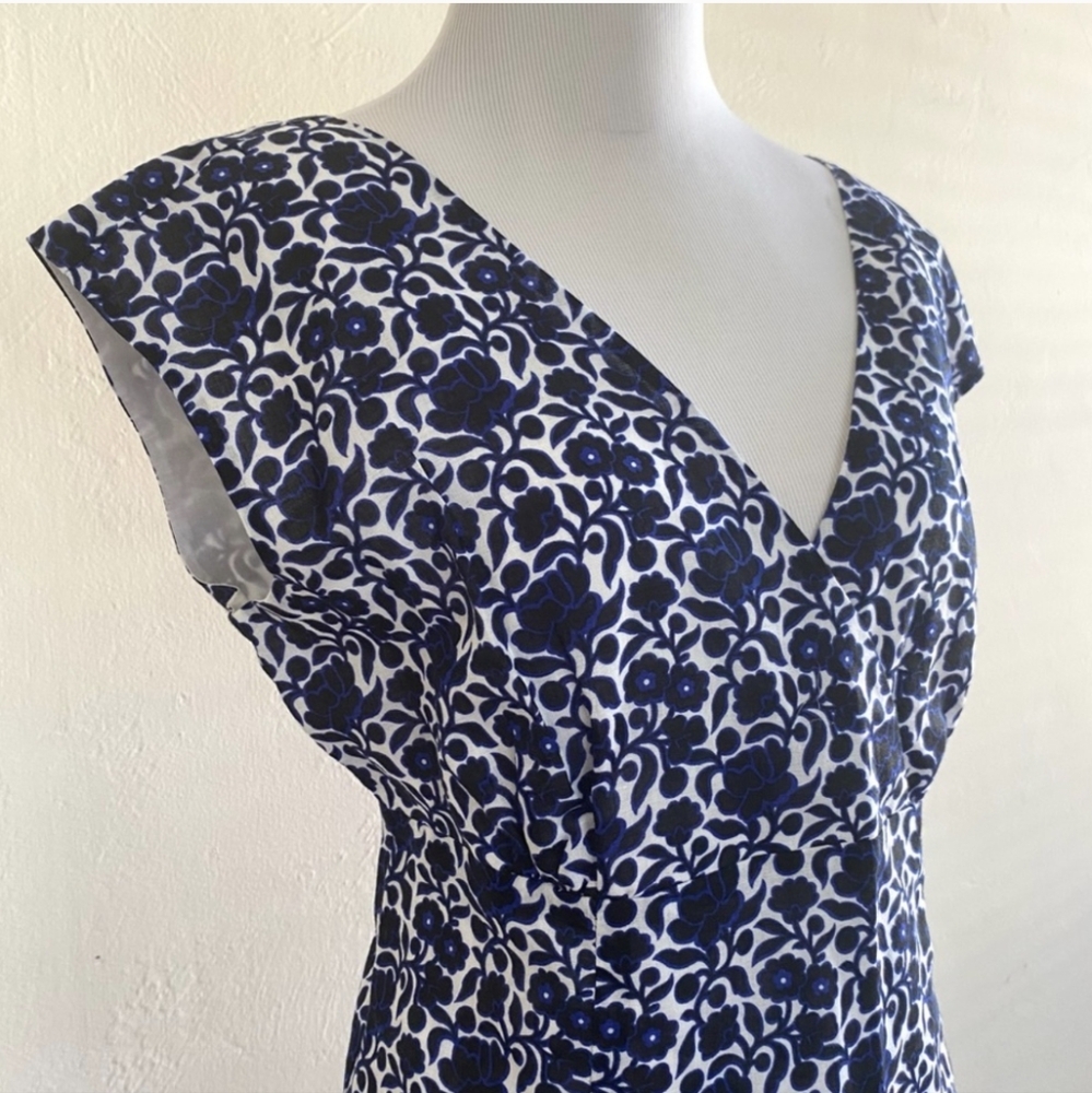 LIZ CLAIBORNE FLORAL MIDI DRESS BLUE V-NECK CROSSOVER COTTON SIZE 10